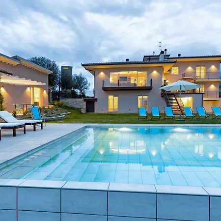 Luxury Spaccasole Su Cortona - Infinity Pool 別荘 フォイアーノ・デッラ・キアーナ