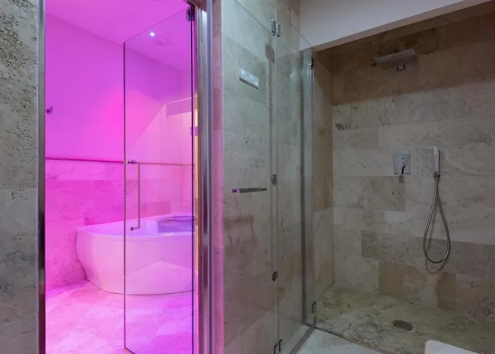 Ferienhaus Luxury Spaccasole Su Cortona - Infinity Pool Foiano Della Chiana