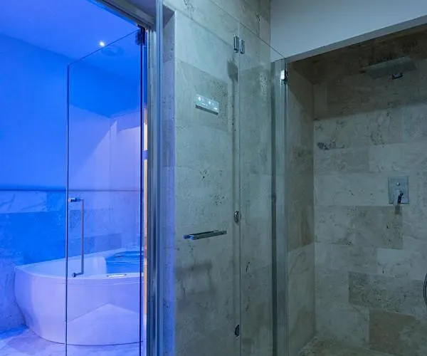Ferienhaus Luxury Spaccasole Su Cortona - Infinity Pool *